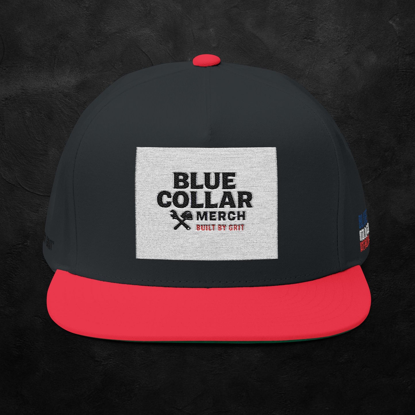FLAT BILL SNAPBACK